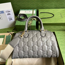 Load image into Gallery viewer, Gucci GG Matelasse Leather Medium Bag
