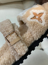 Load image into Gallery viewer, Louis Vuitton Paseo Flat Comfort  Mule
