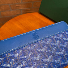 Load image into Gallery viewer, Goyard  Matignon GM Wallet
