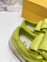 Load image into Gallery viewer, Fendi Match Sneakers
