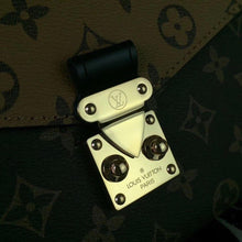 Load image into Gallery viewer, Louis Vuitton Pochette Metis Bag - LUXURY KLOZETT
