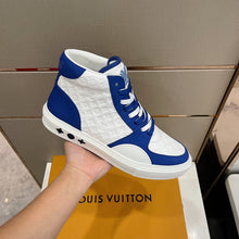 Load image into Gallery viewer, Louis Vuitton Ollie  Sneakers
