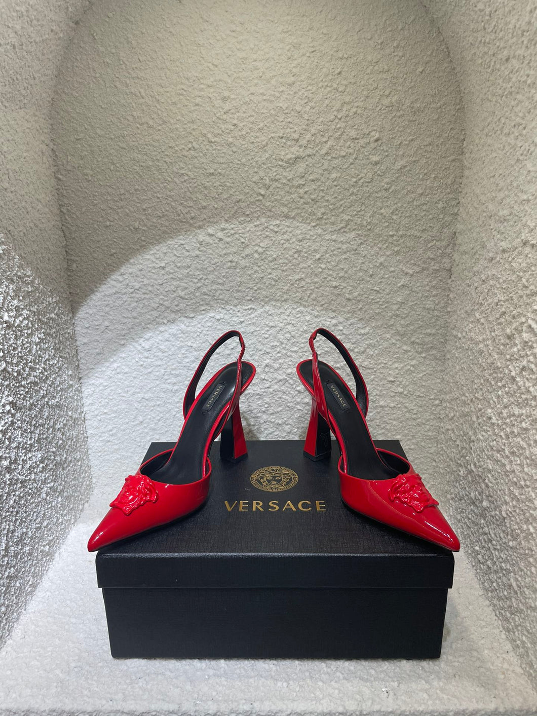 Versace La Medusa Slingback Pumps