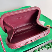 Load image into Gallery viewer, Bottega Veneta Knot On Strap Bag
