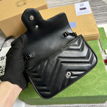 Load image into Gallery viewer, Gucci Marmont Belt Bag
