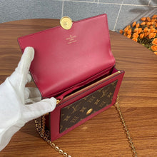 Load image into Gallery viewer, Louis Vuitton Flore Chain Wallet
