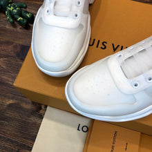 Load image into Gallery viewer, Louis Vuitton Millenium  Sneakers
