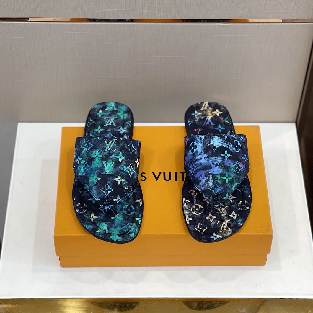 Louis Vuitton Men Slippers