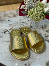Load image into Gallery viewer, Louis Vuitton Magnetic Flat Mule
