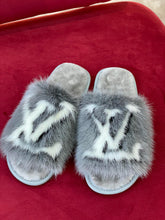 Load image into Gallery viewer, Louis Vuitton Homey Flat Mule
