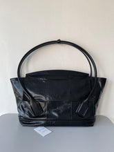 Load image into Gallery viewer, Bottega Veneta Arco Medium Bag

