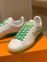 Load image into Gallery viewer, Louis Vuitton Luxembourg  Samothrace Sneakers
