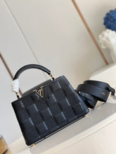 Load image into Gallery viewer, Louis Vuitton Capucines BB Bag
