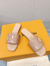 Load image into Gallery viewer, Louis Vuitton Shake Flat Mule
