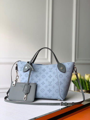Louis Vuitton Hina Bag - LUXURY KLOZETT