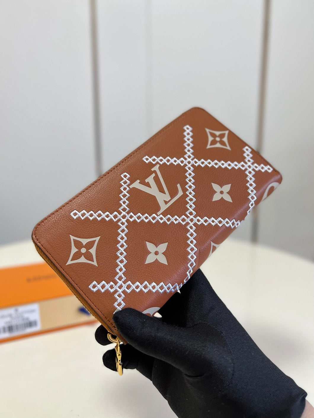 Louis Vuitton Zippy Wallet