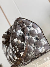 Load image into Gallery viewer, Louis Vuitton keepall Boudouliere Bag 50
