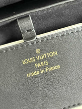 Load image into Gallery viewer, Louis Vuitton Twist MM Bag
