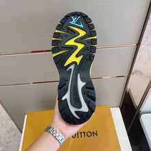 Load image into Gallery viewer, Louis Vuitton Runner Tatic Sneakers
