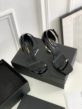 Load image into Gallery viewer, YSL Opyum Heels
