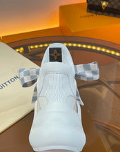 Load image into Gallery viewer, Louis Vuitton Archlight Sneaker
