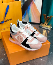 Load image into Gallery viewer, Louis Vuitton Run a way Sneakers
