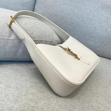 Load image into Gallery viewer, YSL Le 5 A 7  Hobo Bag In Smooth Leather
