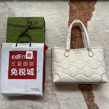 Load image into Gallery viewer, Gucci GG Matelasse Leather Medium Tote Bag
