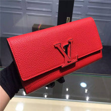 Load image into Gallery viewer, Louis Vuitton Capucines Wallet
