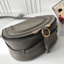 Load image into Gallery viewer, Chloe Marcie Small Saddle  Bag
