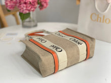 Load image into Gallery viewer, Chloe Medium Woody Bag
