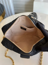 Load image into Gallery viewer, Louis Vuitton Troca PM Bag
