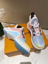 Load image into Gallery viewer, Louis Vuitton Archlight Sneaker
