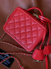 Load image into Gallery viewer, Chanel Caivar Filigree Vanity  Bag
