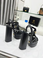 Load image into Gallery viewer, Versace La Medusa Platform Sandals
