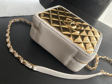 Load image into Gallery viewer, Chanel Vanity Case Bag

