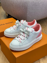 Load image into Gallery viewer, Louis Vuitton Time Out Sneakers
