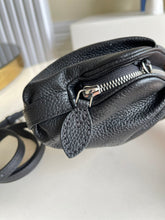 Load image into Gallery viewer, Louis Vuitton Scala Mini Pouch Bag
