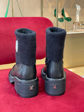 Load image into Gallery viewer, Louis Vuitton Beaubourg  Ankle Boots
