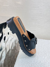 Load image into Gallery viewer, Christian Dior Diorquake Strap Slide
