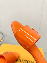 Load image into Gallery viewer, Louis Vuitton Shake Flat Mule
