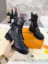 Load image into Gallery viewer, Louis Vuitton Metropolis Flat Ranger Boots

