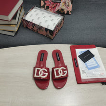 Load image into Gallery viewer, Dolce &amp; Gabbana Calfskin Slides with DG logo
