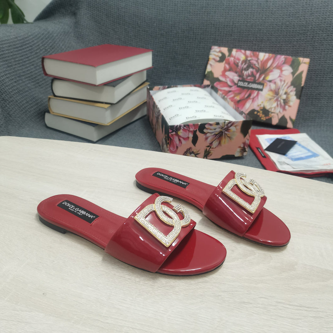 Dolce & Gabbana Calfskin Slides with DG logo