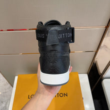 Load image into Gallery viewer, Louis Vuitton Rivoli Sneakers
