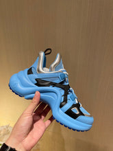 Load image into Gallery viewer, Louis Vuitton Archlight Sneaker
