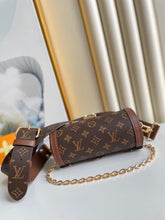 Load image into Gallery viewer, Louis Vuitton Papillon Trunk Bag
