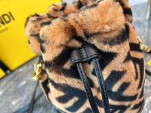 Load image into Gallery viewer, Fendi Mon Tresor Mini Bag
