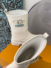 Load image into Gallery viewer, Louis Vuitton Territory Half  Boots
