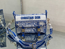 Load image into Gallery viewer, Christian Dior Small DiorCamp Bag
